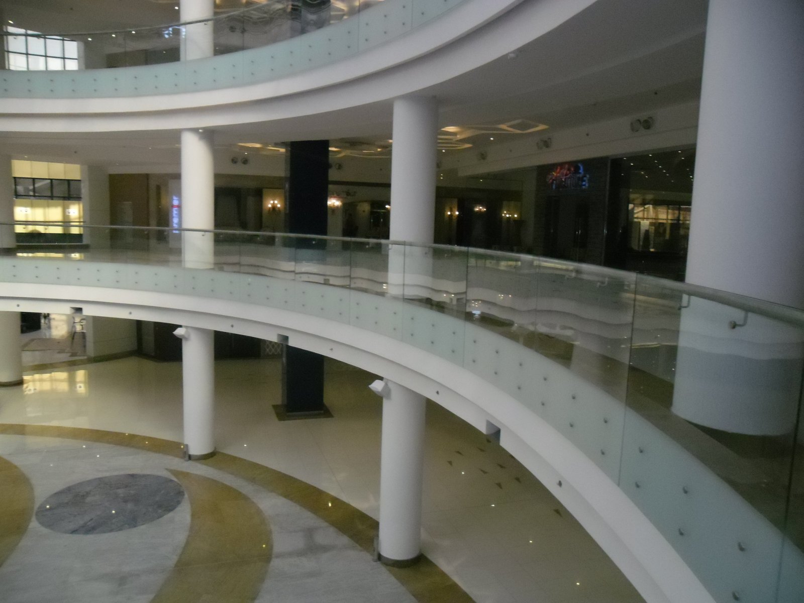 ديكورات الاستانلس